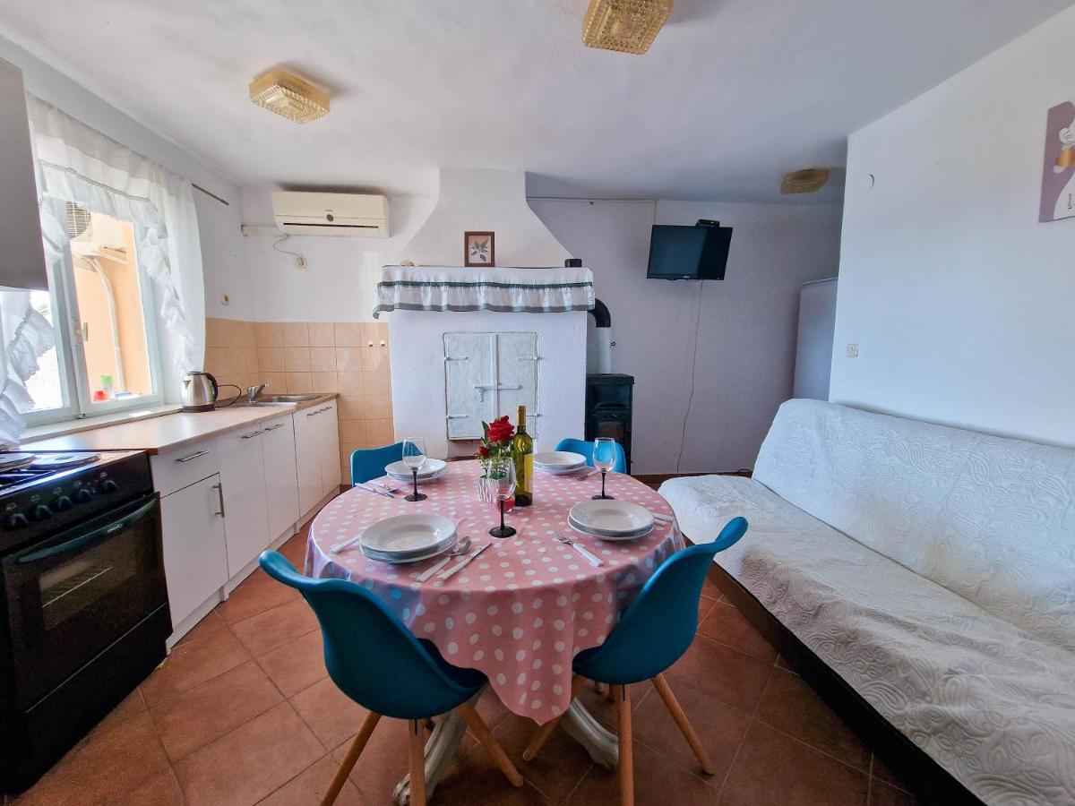Vila Cicovac Novalja Luaran gambar