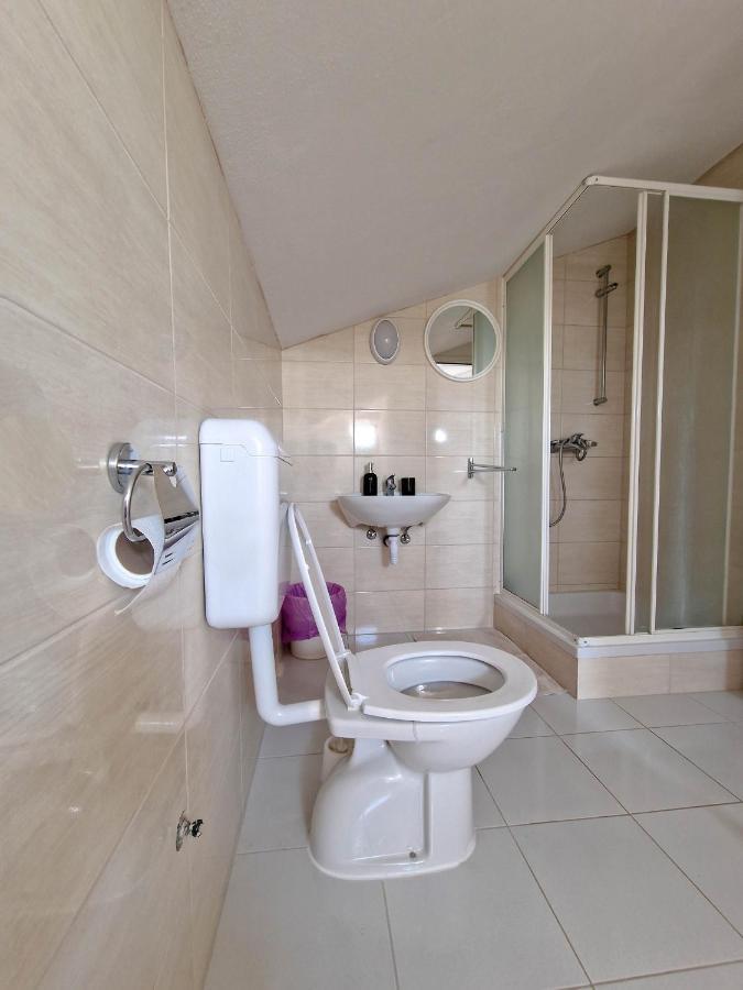 Vila Cicovac Novalja Luaran gambar